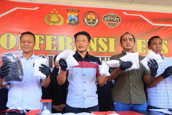 Polres Tuban Ungkap 8 Kasus Narkoba Amankan 10 Tersangka