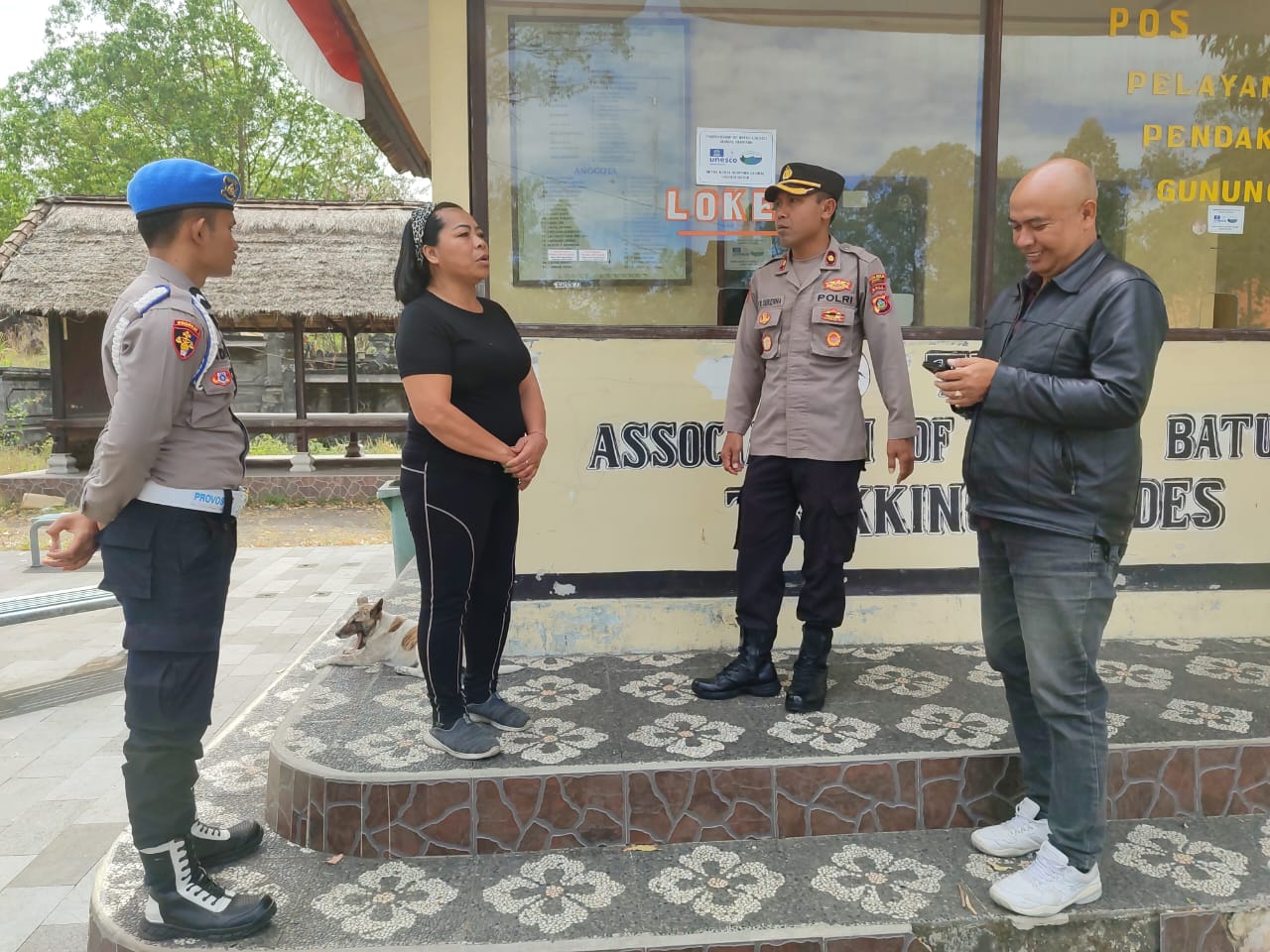 Kapolsek Kintamani Bersama Anggota Melaksanakan Sambang Ke Obyek Wisata Geopark Gunung Batur 1 IMG 20240830 WA00342