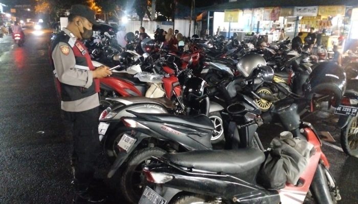 Polsek Kuta Selatan Gelar Blue Light Patrol untuk Menjaga Kamtibmas Aman dan Kondusif