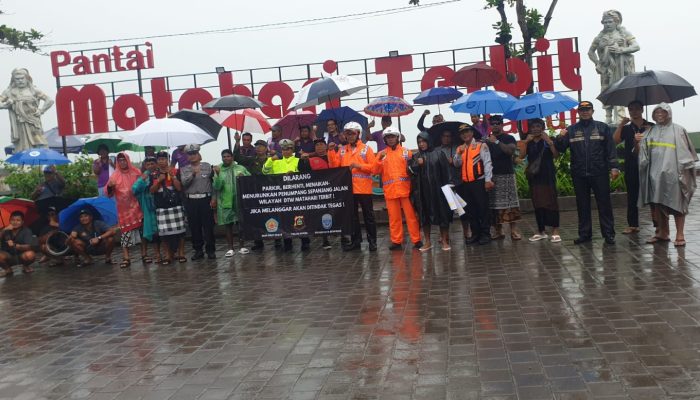 Penertiban Parkir Liar di Jalur Menuju Pantai Matahari Terbit, Sanur