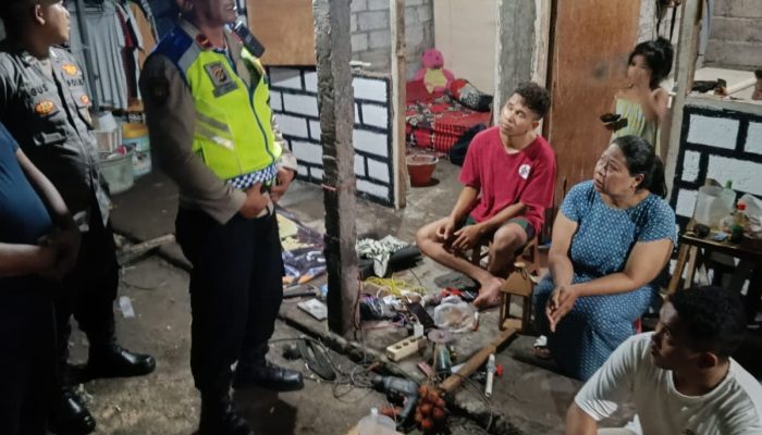 Ciptakan Wilayah Yang Aman Dan Kondusif, Polsek Denbar Cooling System Bersama Warga Pendatang