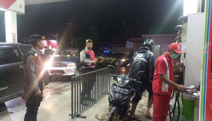 Ciptakan Situasi Tetap Kondusif Menjelang Nataru 2025 Personil Sat Samapta Polres Bangli Tingkatkan penggelaran Blue Light di malam hari
