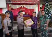 Jumat Churhat, Kapolres Bangli Berbagi Kasih di Gereja Margarahayu Bangli.