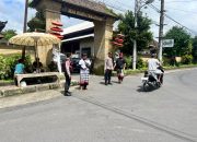 Pantau Kunjungan Wisatawan, Pawas Bersama Anggota Sambangi Obyek Wisata Penglipuran