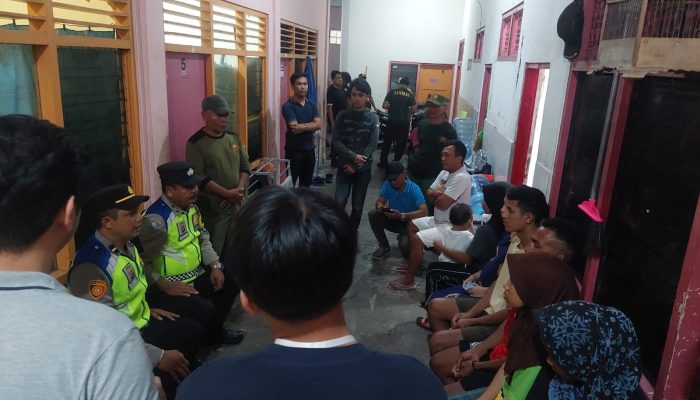 Polsek Denpasar Barat Laksanakan Patroli Sambang, Imbau Warga Jaga Stabilitas Kamtibmas