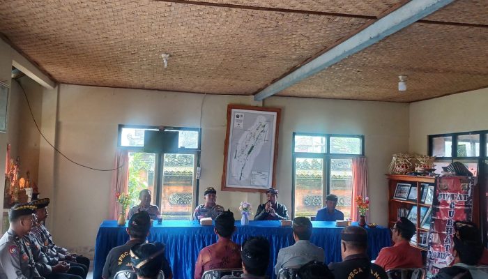 Polres Bangli gelar Jumat Churhat di Desa Sekardadi