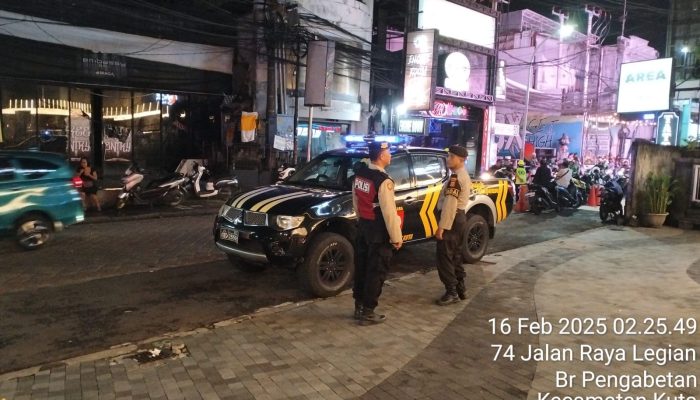 Kapolsek Kuta Pimpinan Apel KRYD dan Blue Light Patrol untuk Antisipasi Gangguan Kamtibmas di Wilayah Polsek Kuta