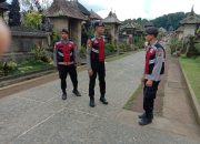 Pantau Kunjungan Wisatawan, Pawas Bersama Anggota Sambangi Obyek Wisata Penglipuran