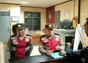 PATROLI BLUE LIGHT Anggota Polsek Susut Melaksanakan Patroli Di malam Hari Untuk Mencegah Dan Mengatisifasi Terjadinya Kejahatan Dan Tindak Kriminal. 15 PATROLI BLUE LIGHT Anggota Polsek Susut Melaksanakan Patroli Di malam Hari Untuk Mencegah Dan Mengatisifasi Terjadinya Kejahatan Dan Tindak Kriminal.