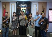Dukung Program Pemerintah, Kapolda Bali Terima Audiensi Dari Moeldoko Center 13 Dukung Program Pemerintah, Kapolda Bali Terima Audiensi Dari Moeldoko Center