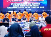 Bareskrim Polri Ungkap Kasus Penyalahgunaan BBM Bersubsidi di Jawa Timur dan Jawa Barat, Sita 16.400 Liter Solar Ilegal 14 Bareskrim Polri Ungkap Kasus Penyalahgunaan BBM Bersubsidi di Jawa Timur dan Jawa Barat, Sita 16.400 Liter Solar Ilegal
