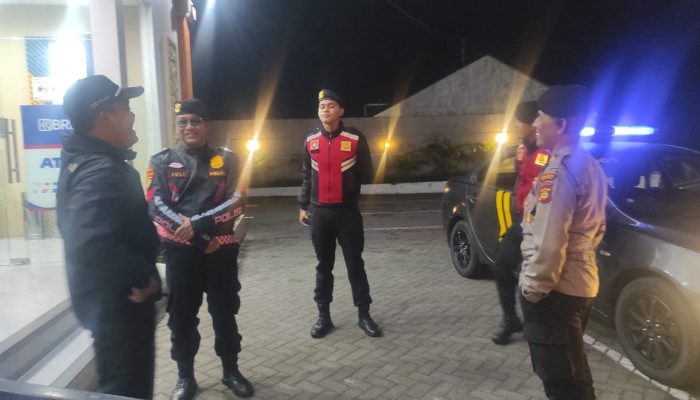 Polsek Kintamani Melaksanakan Kegiatan Patroli Blue Light Jaga Kantibmas Tetap Kondusif Dimalam Hari