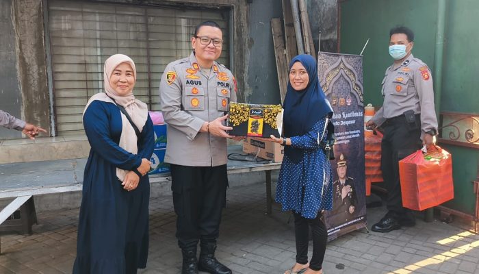 Kapolsek Kuta Gelar Kegiatan Pembagian Takjil dan Buka Puasa Bersama di Masjid Ar-Rahmat