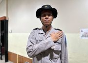 dr Arfin Putuskan Gabung Polri Usai Lihat Pengabdian Polisi di Papua Pegunungan 9 dr Arfin Putuskan Gabung Polri Usai Lihat Pengabdian Polisi di Papua Pegunungan