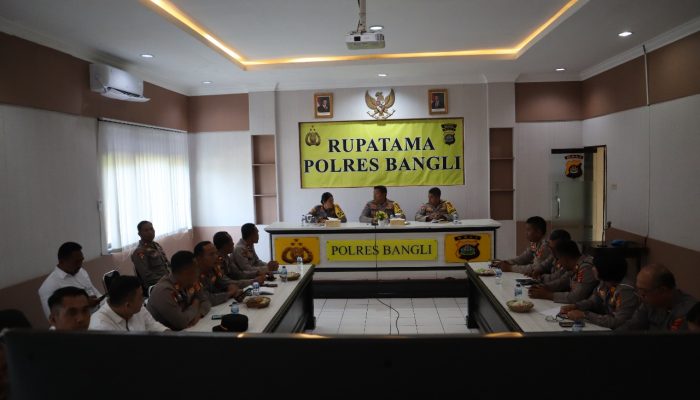 Polres Bangli melaksanakan Rapat Koordinasi Lintas Sektoral dalam rangka kesiapan Pam Hari Raya Idul Fitri 1446 H Tahun 2025.
